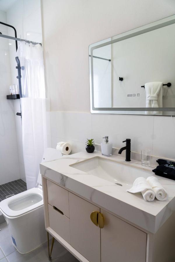 Spacious 3Br Home With Own Private Cozy Pool Koolbaai 외부 사진