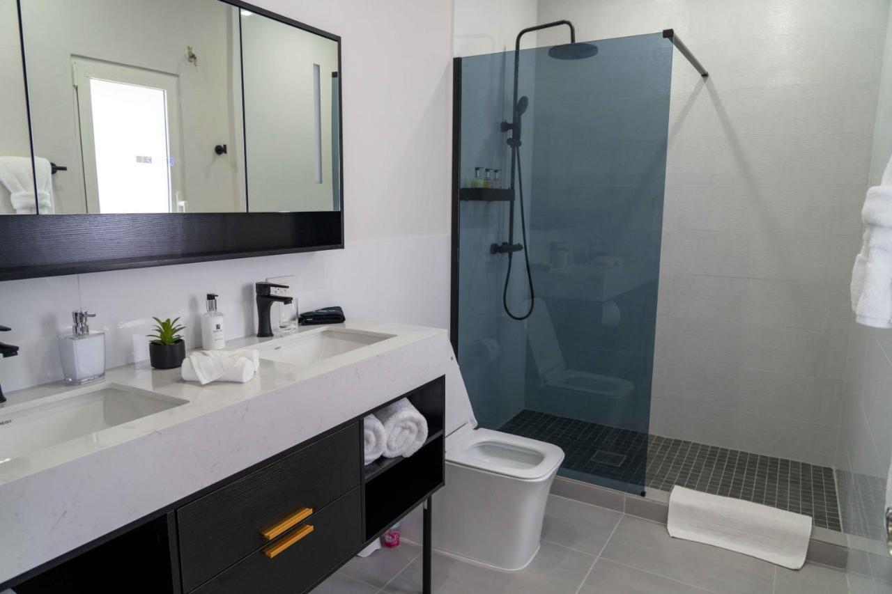 Spacious 3Br Home With Own Private Cozy Pool Koolbaai 외부 사진