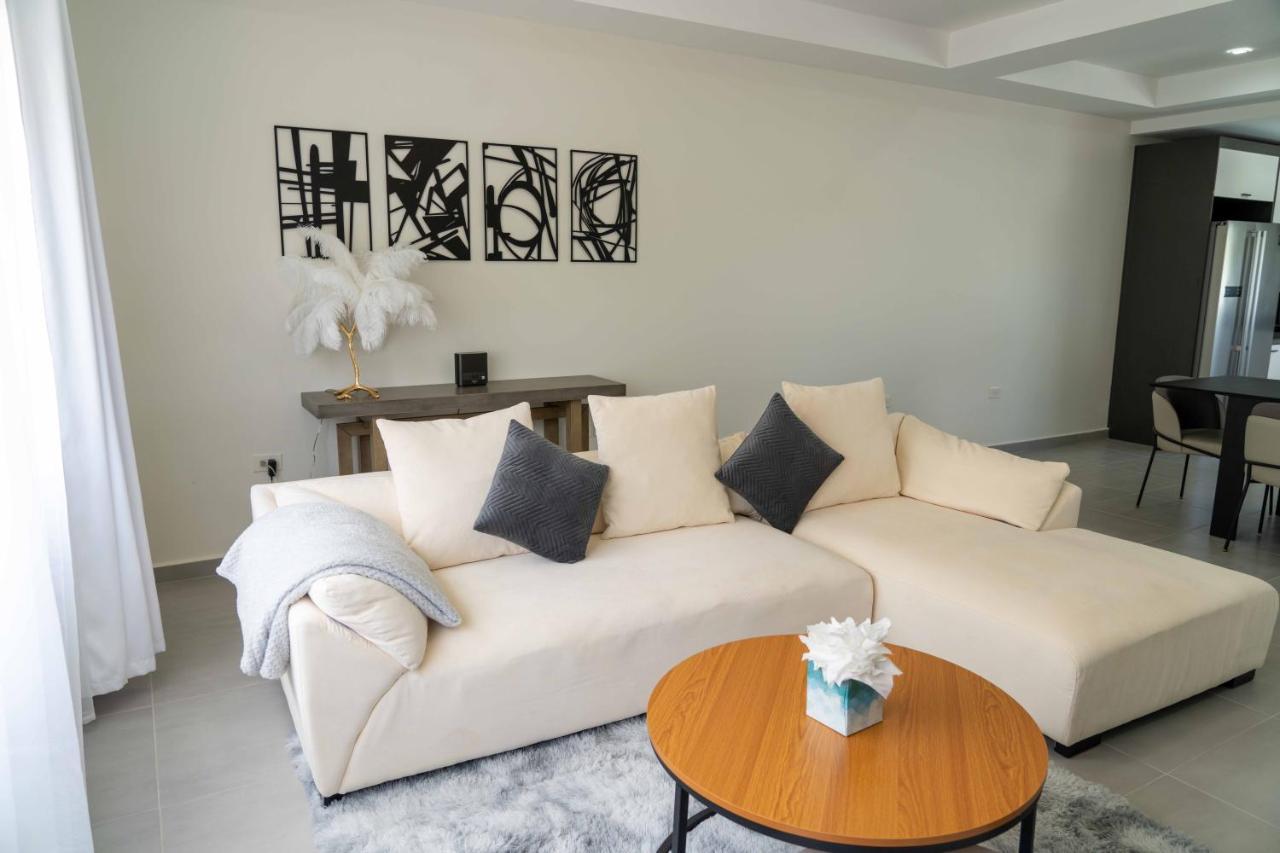 Spacious 3Br Home With Own Private Cozy Pool Koolbaai 외부 사진